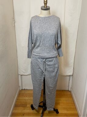 Cozy Heather Gray Knit Lounge Set R|Label